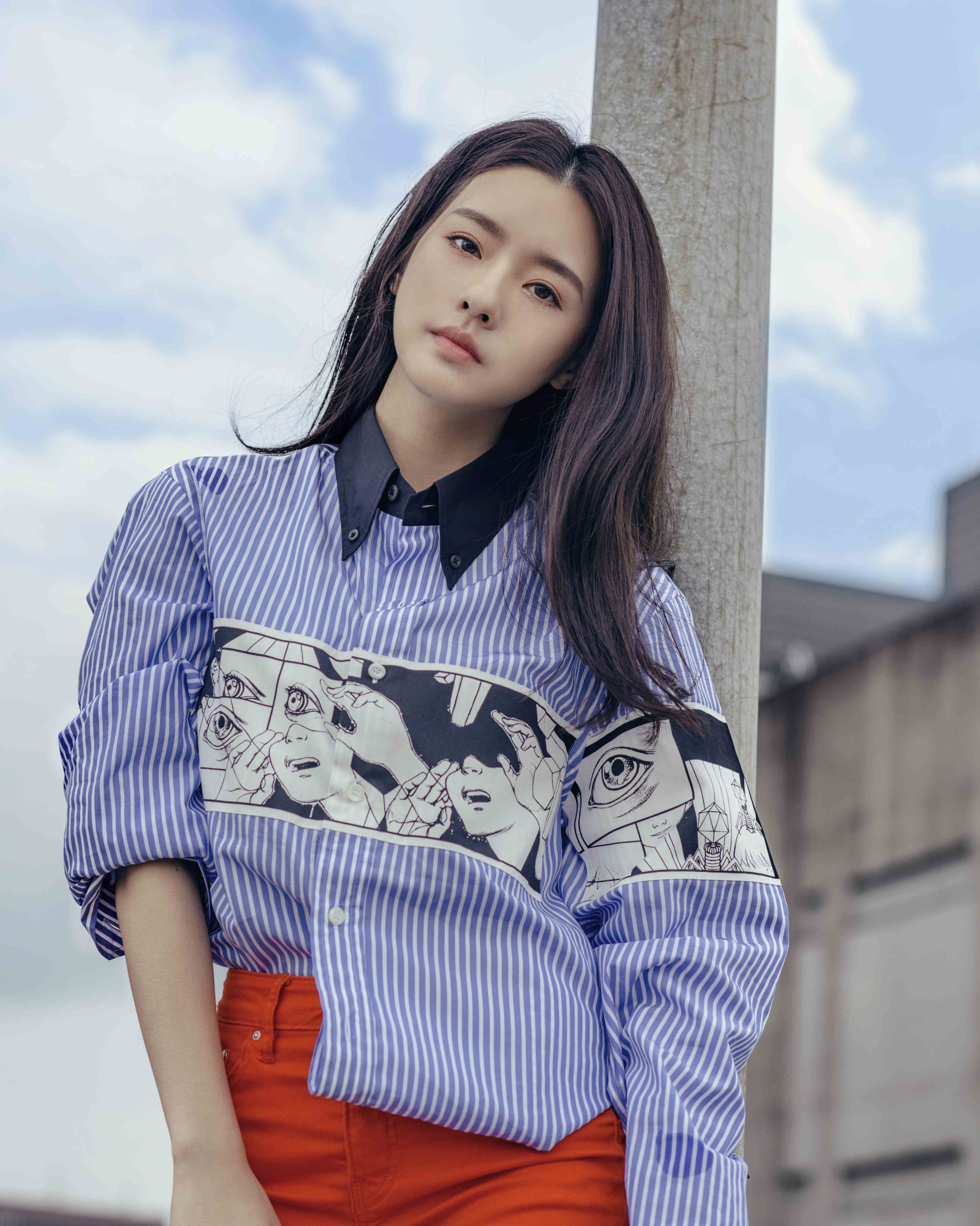 陈语安性感魅惑写真图片,青春活力少女感满满.