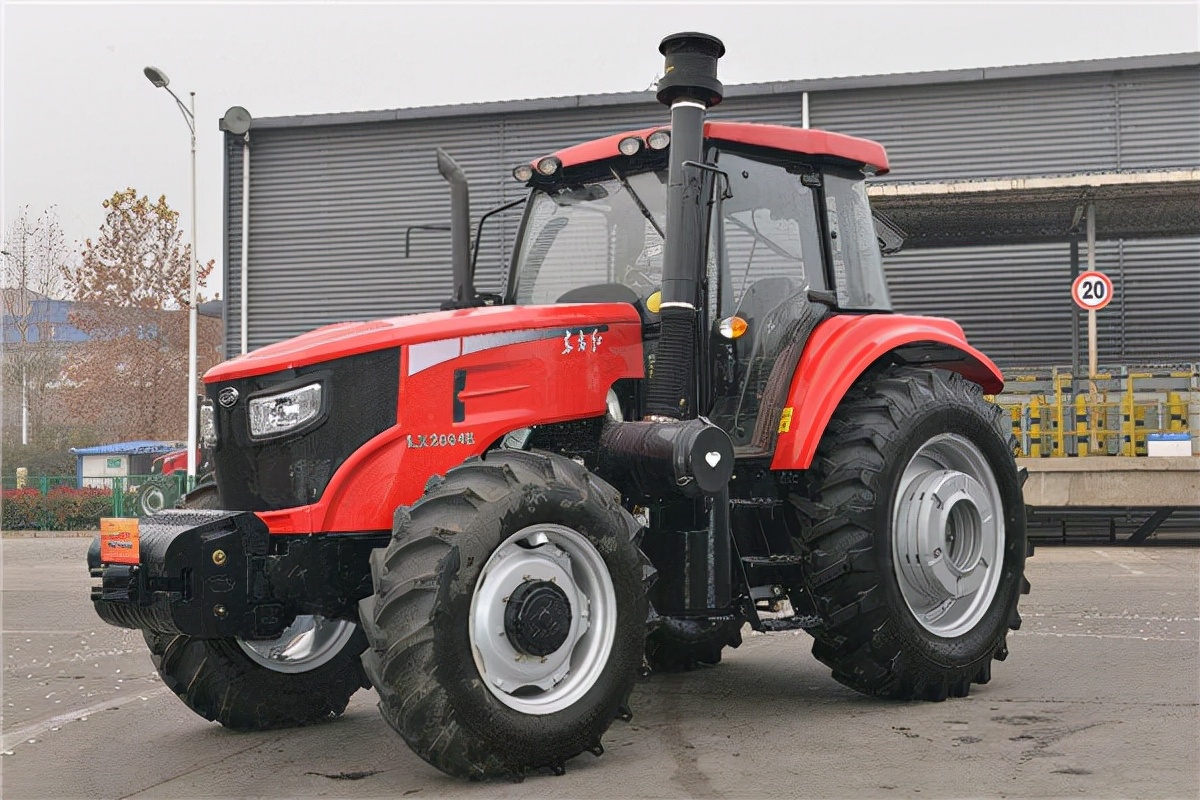 江西180拖拉机多少钱(黑龙江省拖拉机补贴额公布) - 价格百科