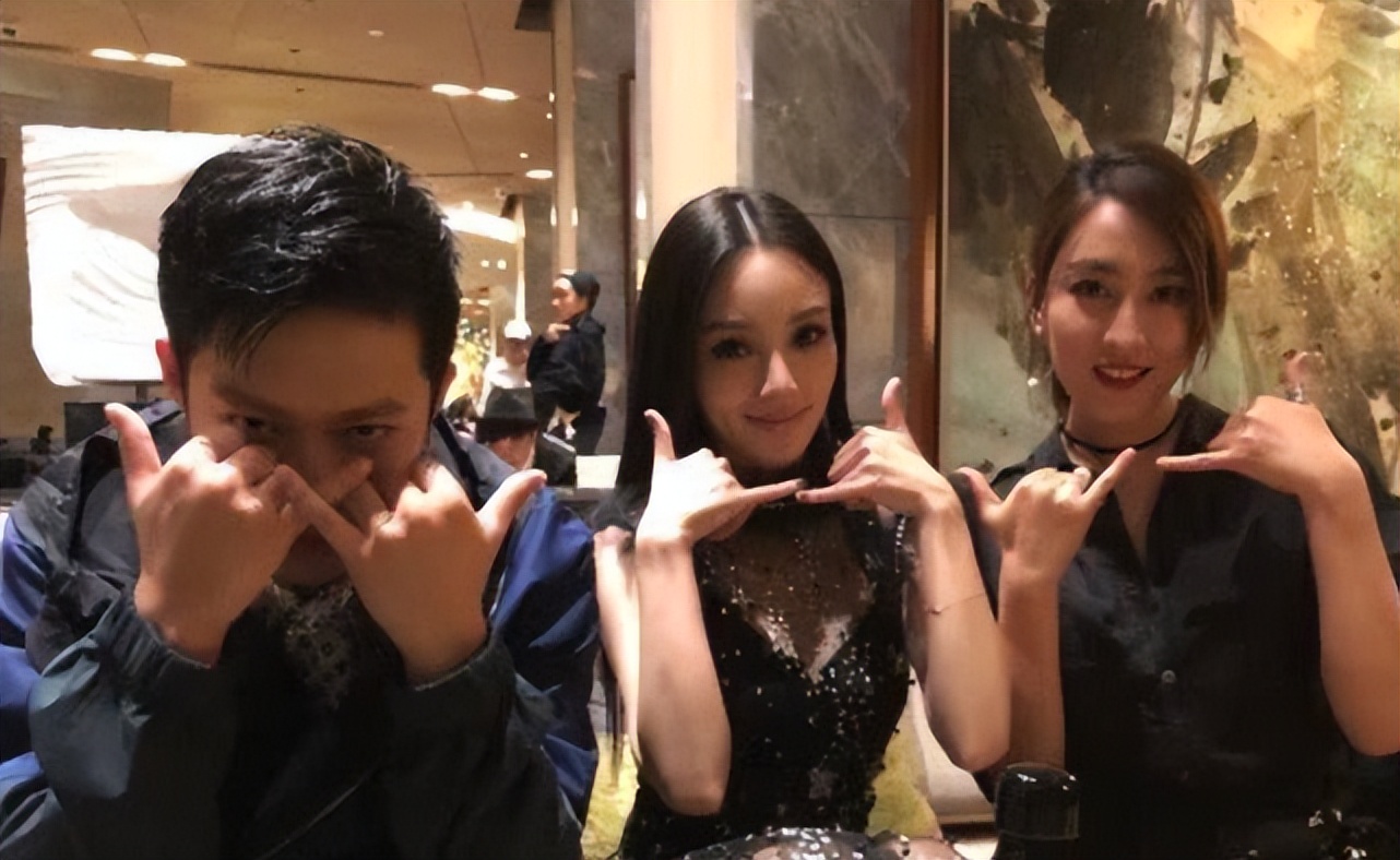 同为军艺出身，这12个女星命运不同：有人视后大满贯，有人被唾弃