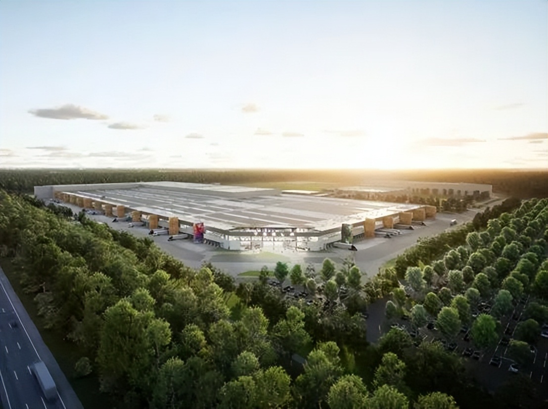 特斯拉柏林厂将停工两周/2今年Stellantis意产量将因缺芯减22万辆