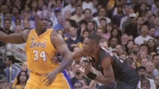 奧尼爾為什么能打nba（“大鯊魚”奧尼爾-為什么是史上最強中鋒，卻算不上最偉大？）