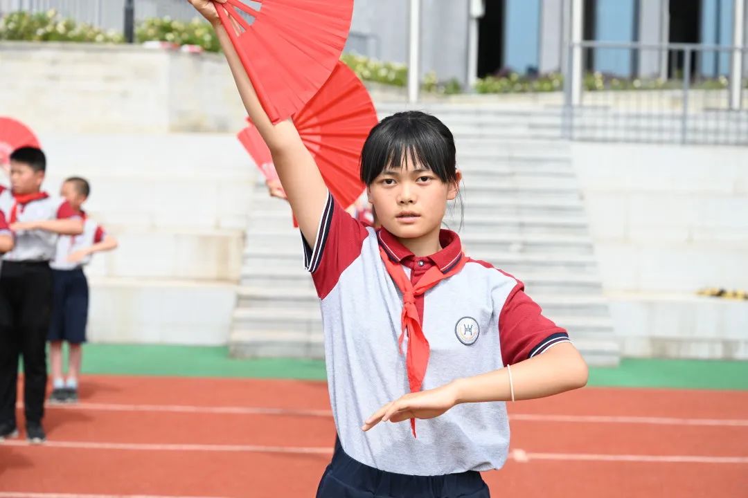 共筑国防意识 共迎端午安康｜新兴中学附属小学举行主题升旗仪式