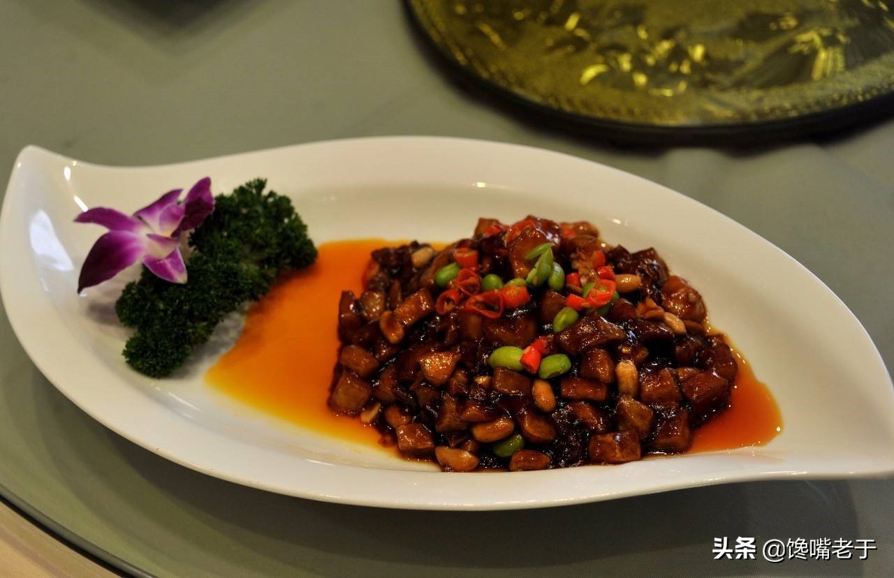 在上海饭店吃饭，这6道菜必点，全是上海菜精髓，老板:侬是桑海宁