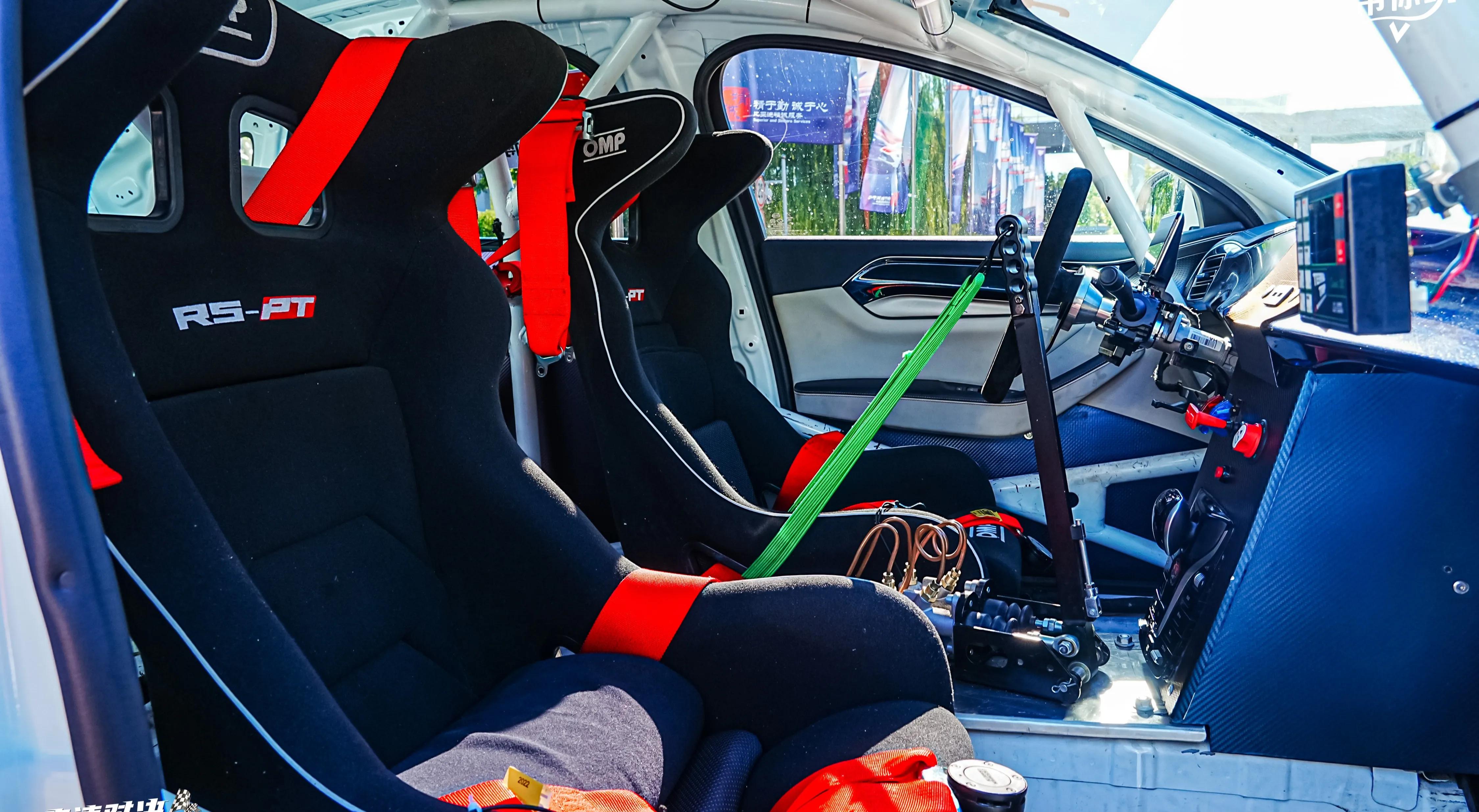 旅游体验赛车（车友活动终极梦想-赛车的初体验）