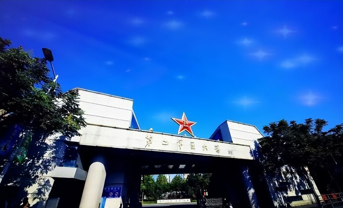 “有军籍”和“无军籍”有啥区别，上大学后才明白，差距一目了然