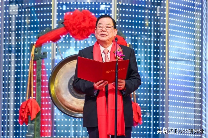 浙江宁波富豪圈十大新人，人均身价61.8亿，个个都是白手起家