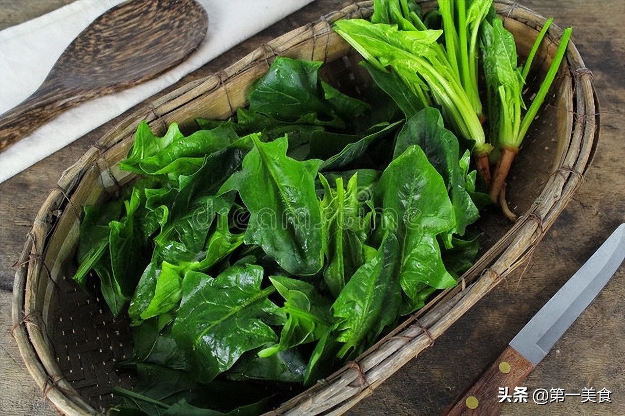 菠菜怎么做好吃家常菜（分享6种不同菠菜做法鲜香美味）