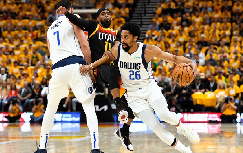 nba勇士今天比賽直播（今日NBA：水花三兄弟齊發威勇士奪賽點，莫蘭特三雙灰熊逆轉森林狼）