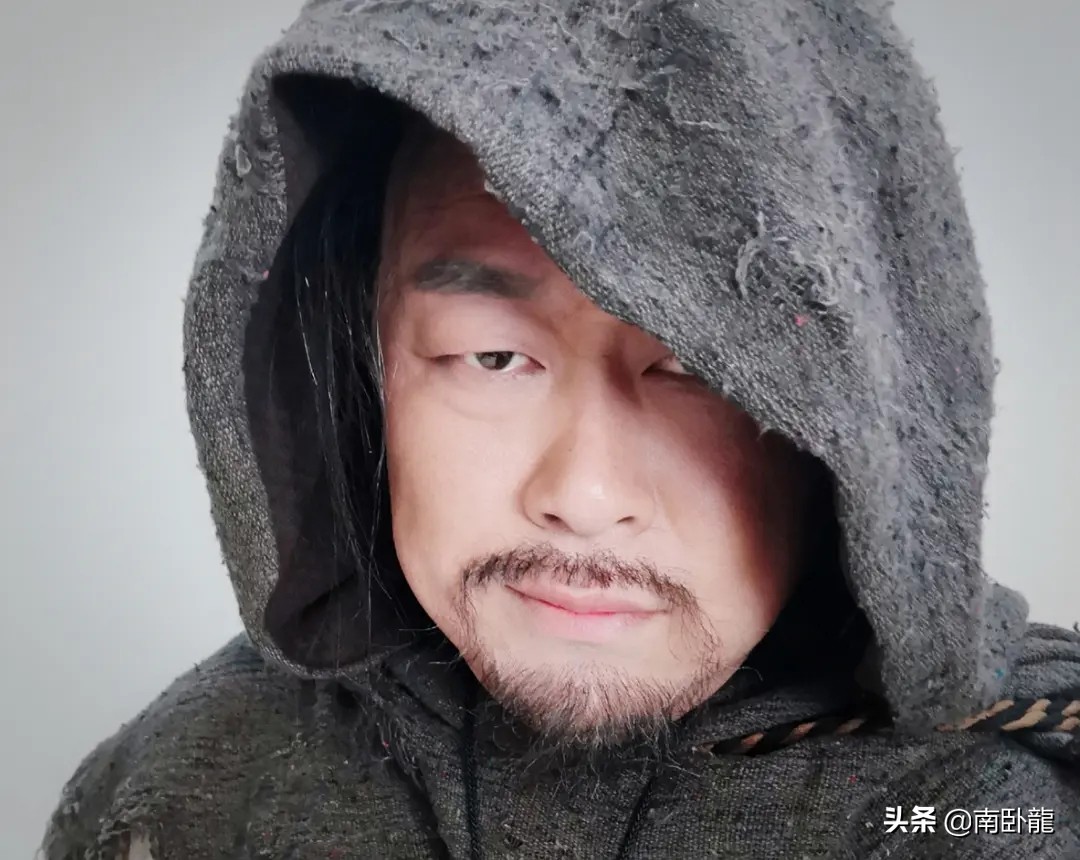 《太极之异兽冢》上映，人兽大战极限搏杀，太极神功致敬经典