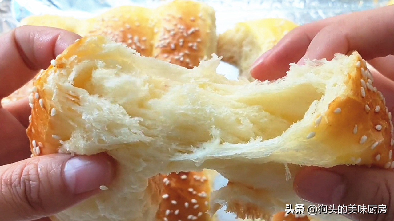 全家都爱吃的面包，不用揉面，不用出膜，出炉柔软又拉丝，太香了
