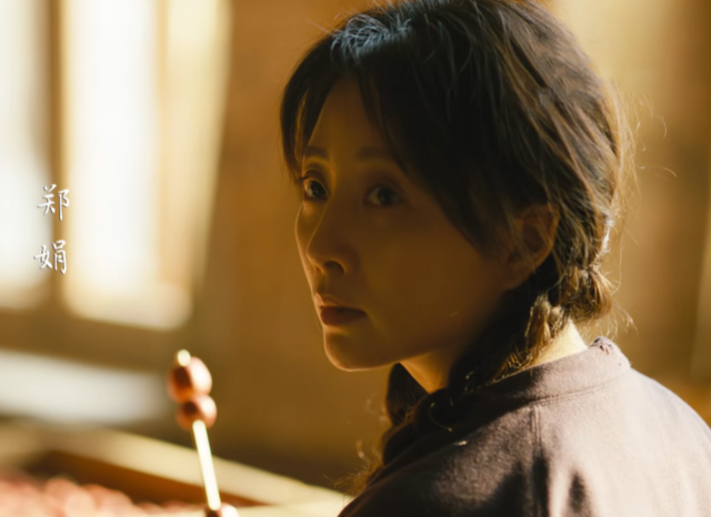 国产剧终于放弃美颜？殷桃素颜有瑕疵、仍美艳，马思纯胖却获好评