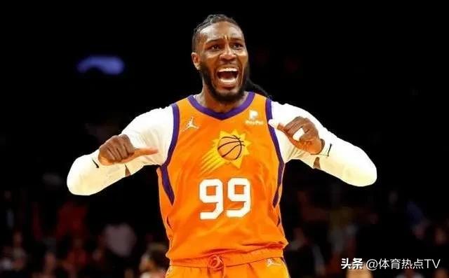 nba太阳队交易新闻</h2>

<p>　　太阳队新赛季开局打的不错，但近期全队状态一般，随着布克的受伤战绩又受到了影响，保罗随着年龄上升状态也一年不如一年，在场上也跟不上年轻人的脚步了，艾顿虽然拿了大合同，但本赛季只有17.7分9.7篮板的数据，艾顿从本赛季来看打的不够强硬，球队有一个传球高手，都带不动他。</p>

<p>　　<img alt=