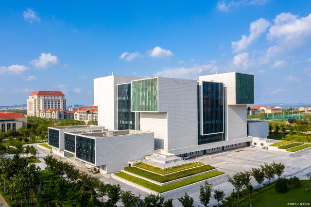 2022山东高校排名出炉，中国海洋大学持续上升，齐鲁工业尤其亮眼