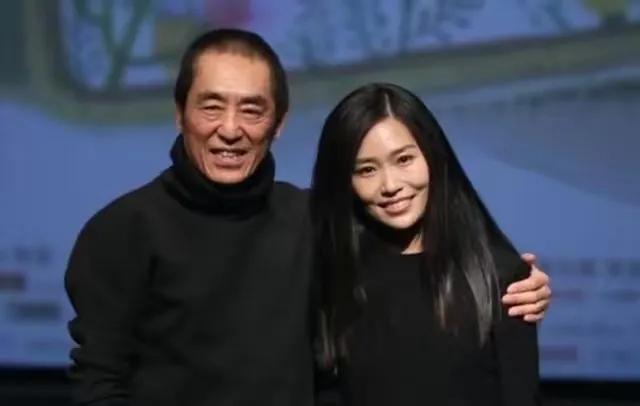 张艺谋长女张末：从巩俐手里抢回父亲，二婚嫁老外，38岁儿女双全