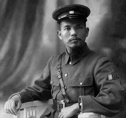 һ��̣�һ���գ�20�Ѵ󵶶�ս20�Ѵ̵���1�����ڴ󵶶�ȫ����û