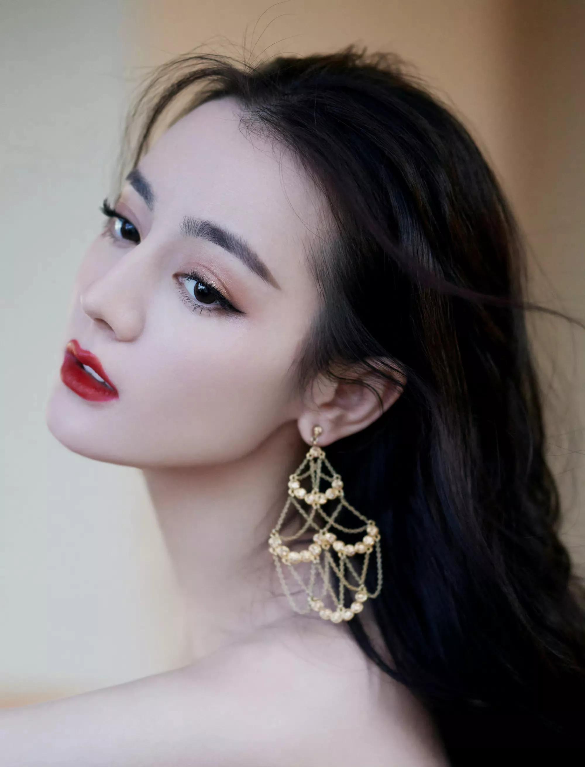 漂亮的迪丽热巴
