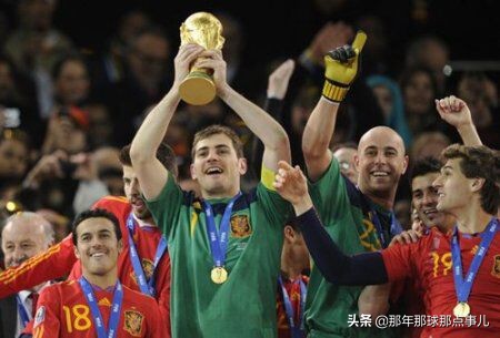 足球最有荣誉的是什么奖杯（足球殿堂的最高荣誉，为什么一定就是大力神杯？）