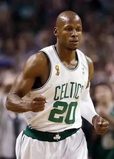 哪些球队是最后加入nba（NBA联盟的发展历程，以及几只王朝球队和标志性球星）