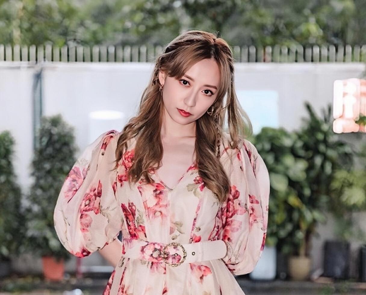 龚嘉欣(疑得罪高层!