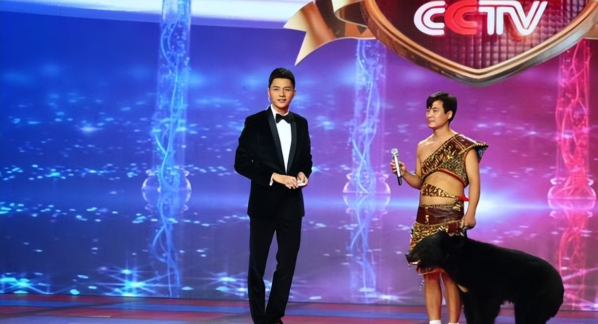 从央视辞职的顾斌，现在在美国拥有一栋大房子，生活却很简单