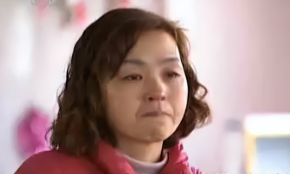 19年前，农村女孩王娜娜被人顶替身份上大学，34岁她再度高考