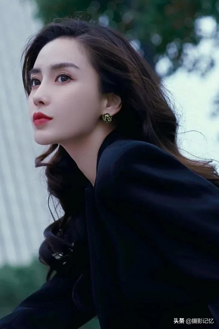 杨颖：气质没得说