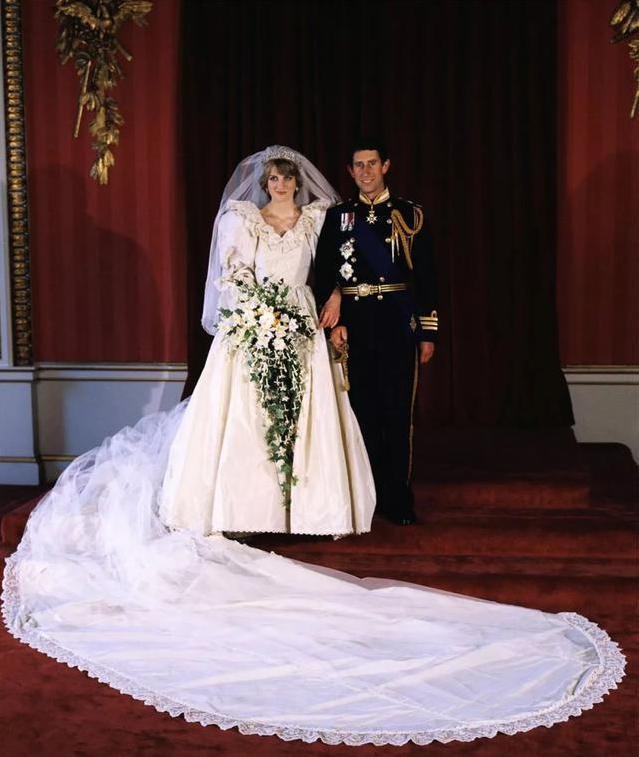 西式婚礼可以穿旗袍吗 -生活知识库-动动脑