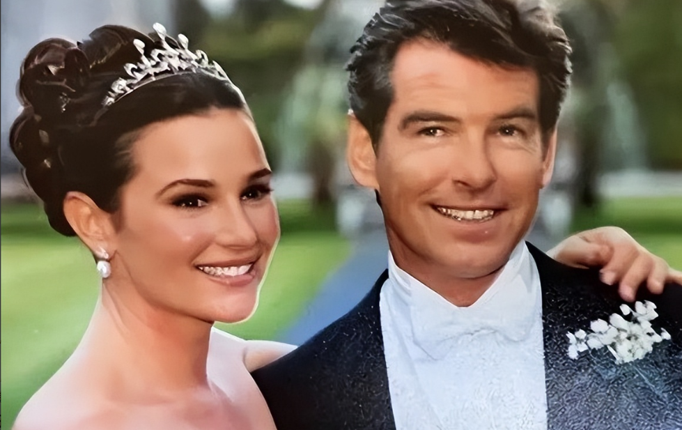 宠妻28年，宠到260多斤，“最帅007”布鲁斯南：再提减肥就离婚