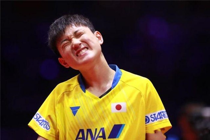 球迷最讨厌的人，中国乒乓球“叛徒”张本智和，赢球后才是日本人