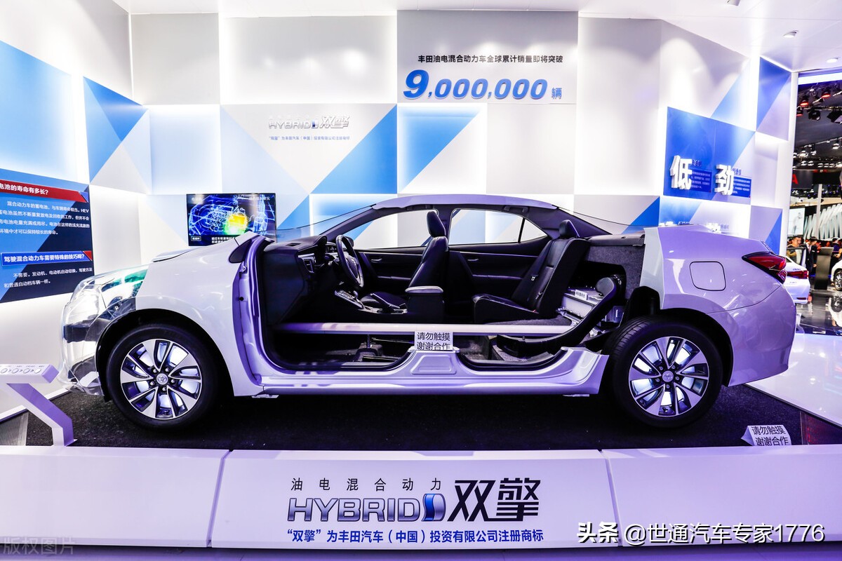 新能源汽车，是选择磷酸铁锂还是三元锂动力电池的好呢？
