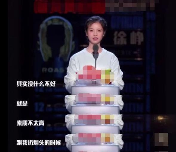 “姜泥”李庚希：读美国高中却考不上国内大学，还因抽烟引发争议