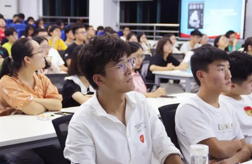 教育部发布通知，大学这几类证书含金量较高，学生要抓住机会