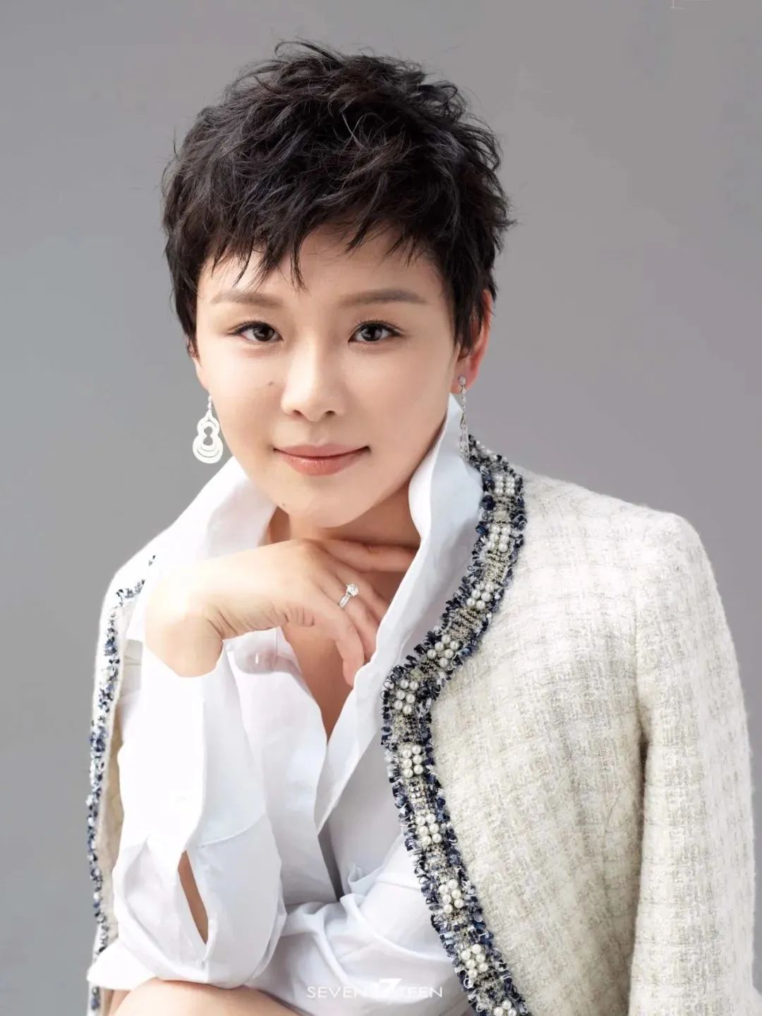 我，济南女儿，山东大学医学院毕业，11年前创业，开了20家美容院