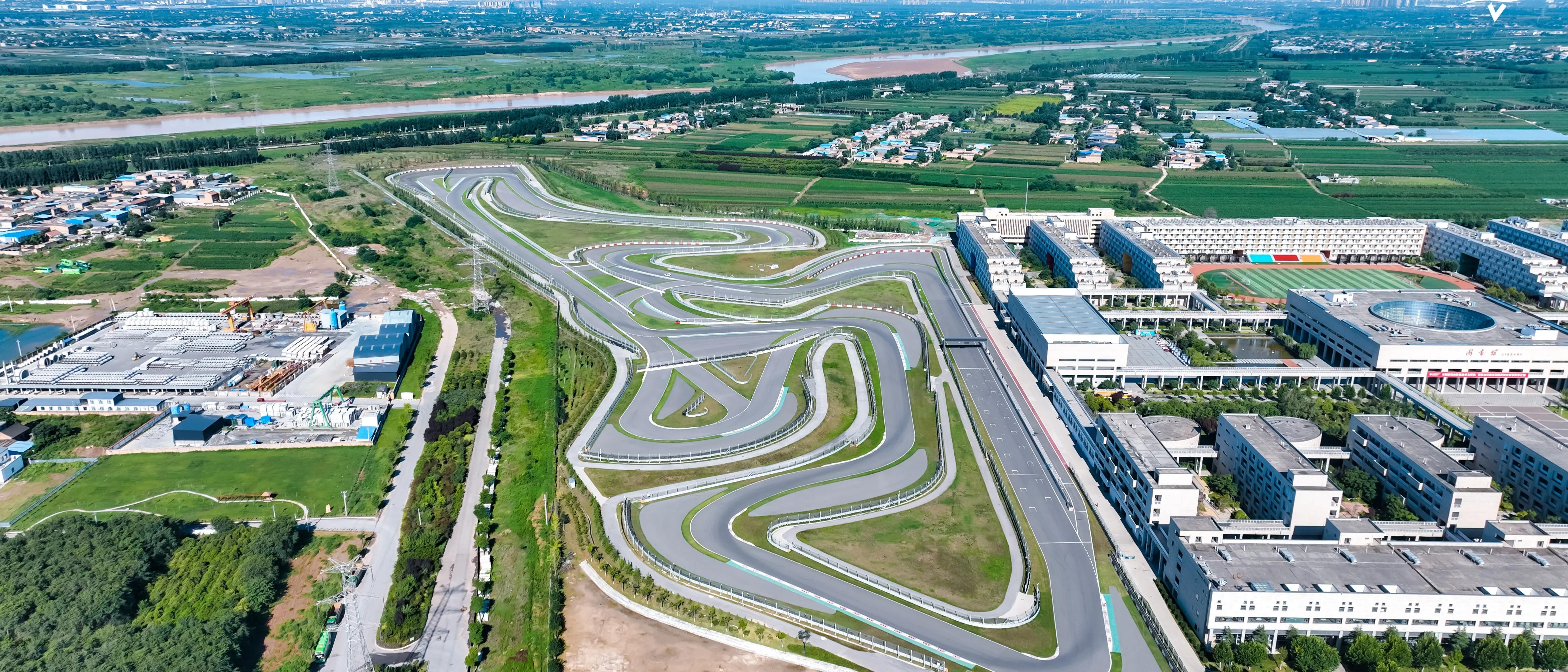 旅游体验赛车（车友活动终极梦想-赛车的初体验）