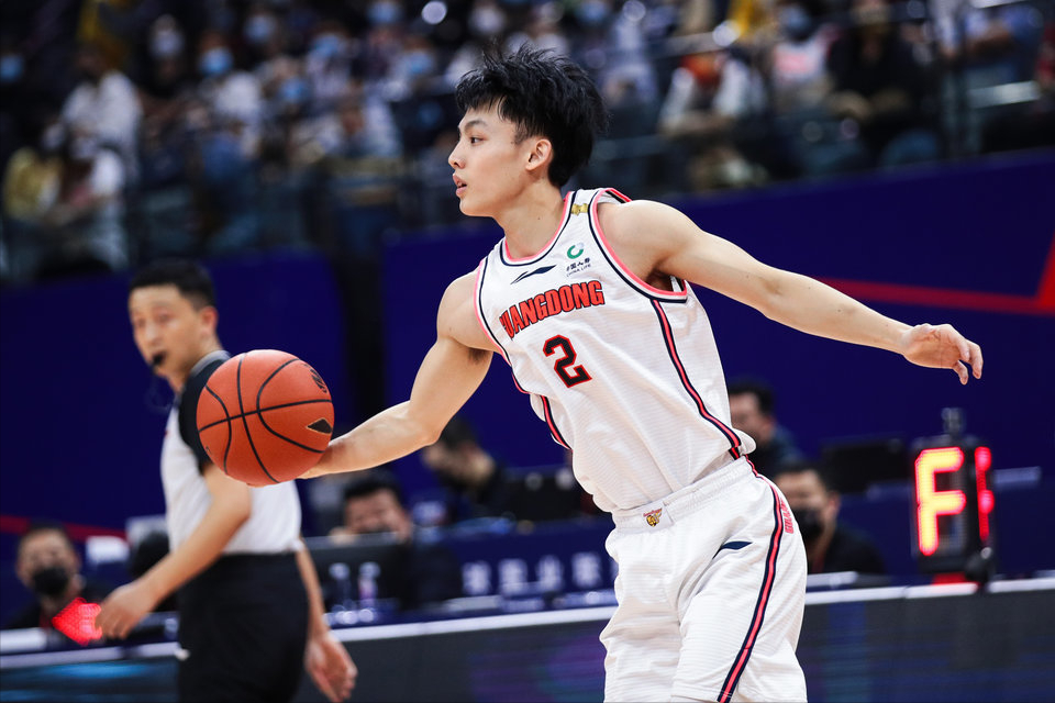 CBA最新排名！4队争第1，广东难进前4，北控第12，5队无缘季后赛