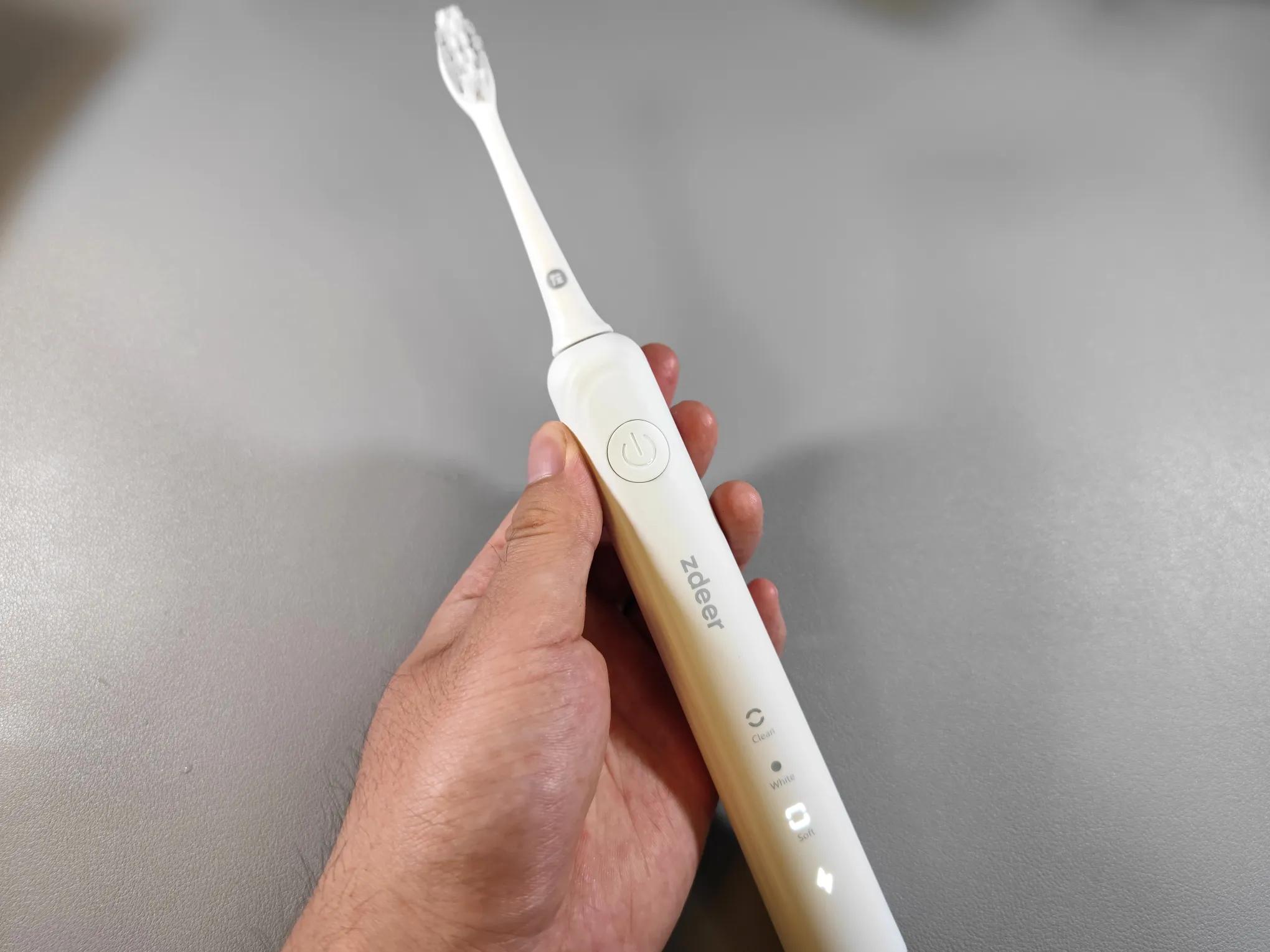 居家必备！电动牙刷小白看过来，这款左点电动牙刷你一定要知道