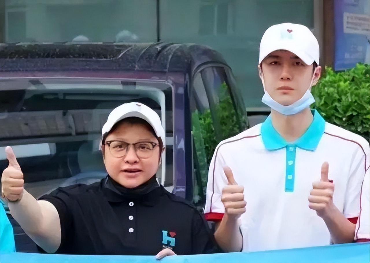 同为军艺出身，这12个女星命运不同：有人视后大满贯，有人被唾弃