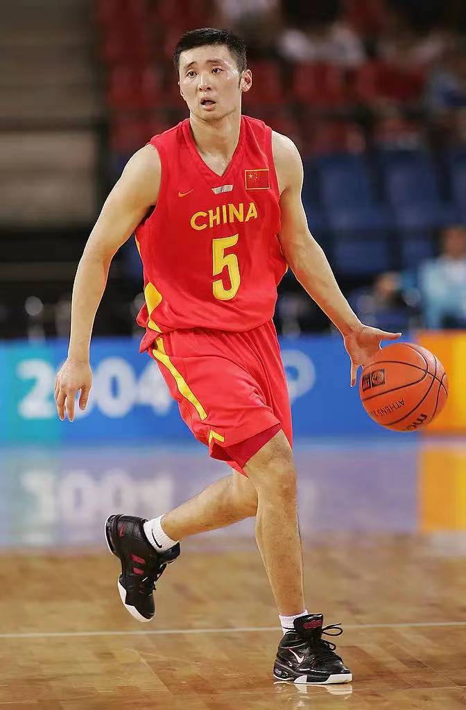 倫敦奧運(yùn)會(huì)男籃排名榜（以中國(guó)男籃現(xiàn)在的能力，奧運(yùn)會(huì)能達(dá)到前八嗎？）