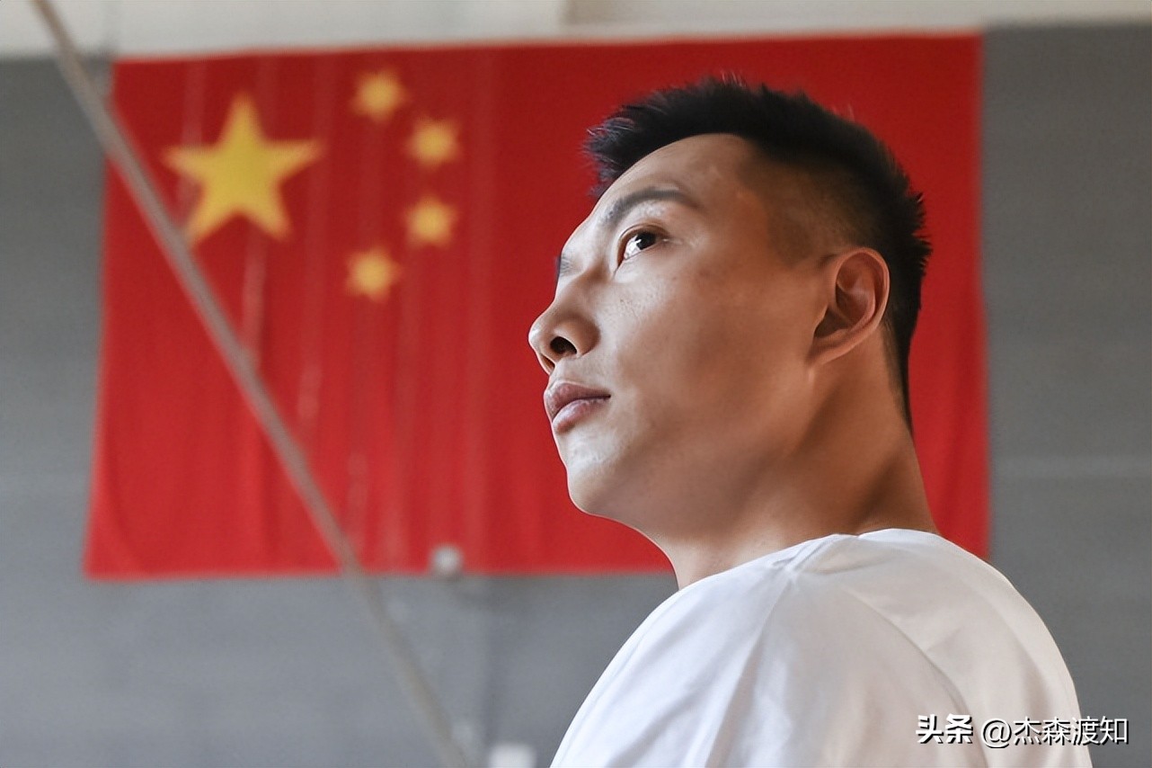 易建联是体制外球员吗(易建联被曝名下有17家公司，刚上任东莞政协委员，离退役不远了)