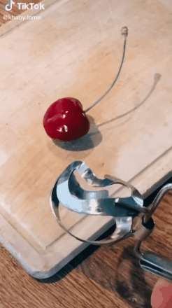 成天挖苦人，暴涨1.2亿粉丝！最没情商的网红，凭什么火过张同学