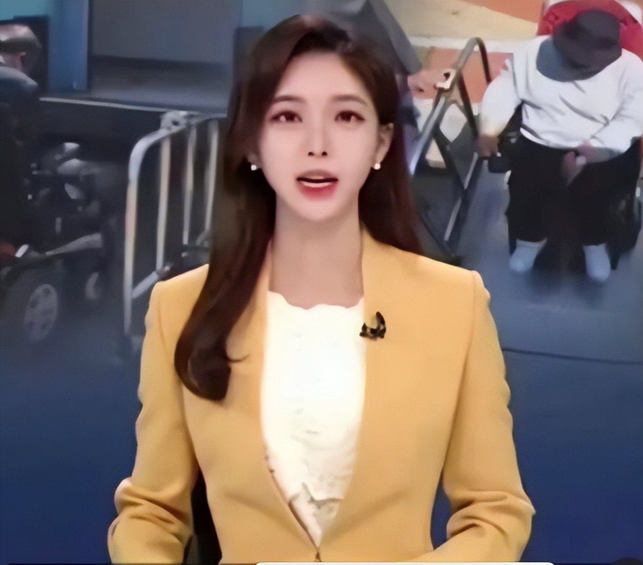 韩国新闻主持人火出圈，精致长相被赞国民妹妹，网友：满脸高科技