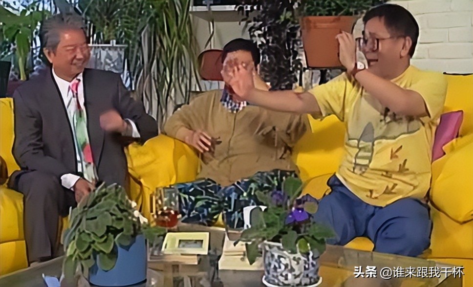 香江三大才子最后一次同框，齐聚三藩市倪匡家中，黄霑至死是少年