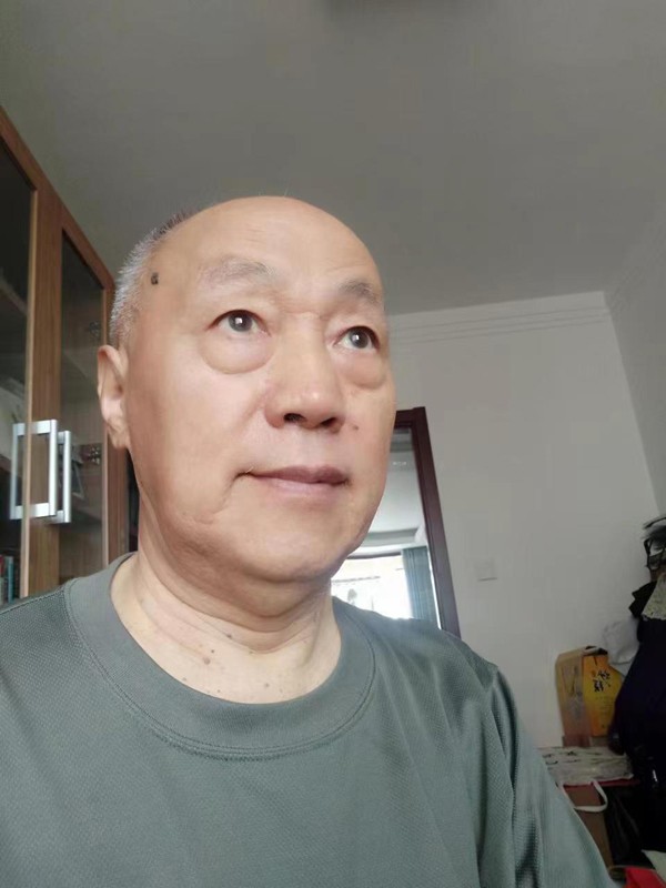 当代艺术领军人物：王天晞献礼建军95周年