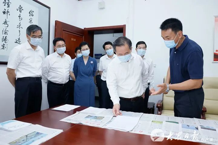 李干杰走访调研中央驻鲁媒体和省主要新闻单位时强调：坚持守正创新提升传播能力 为强省建设营造良好舆论氛围