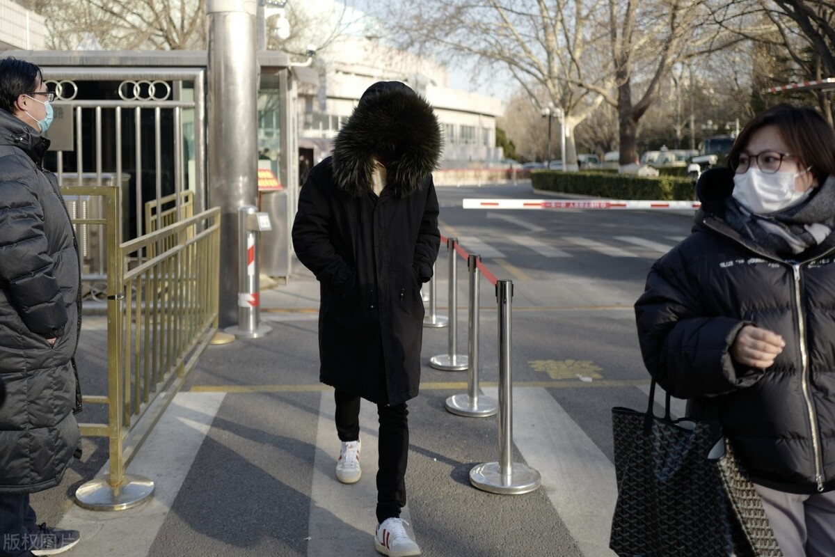 成毅第一张图封神了，你还没看到？