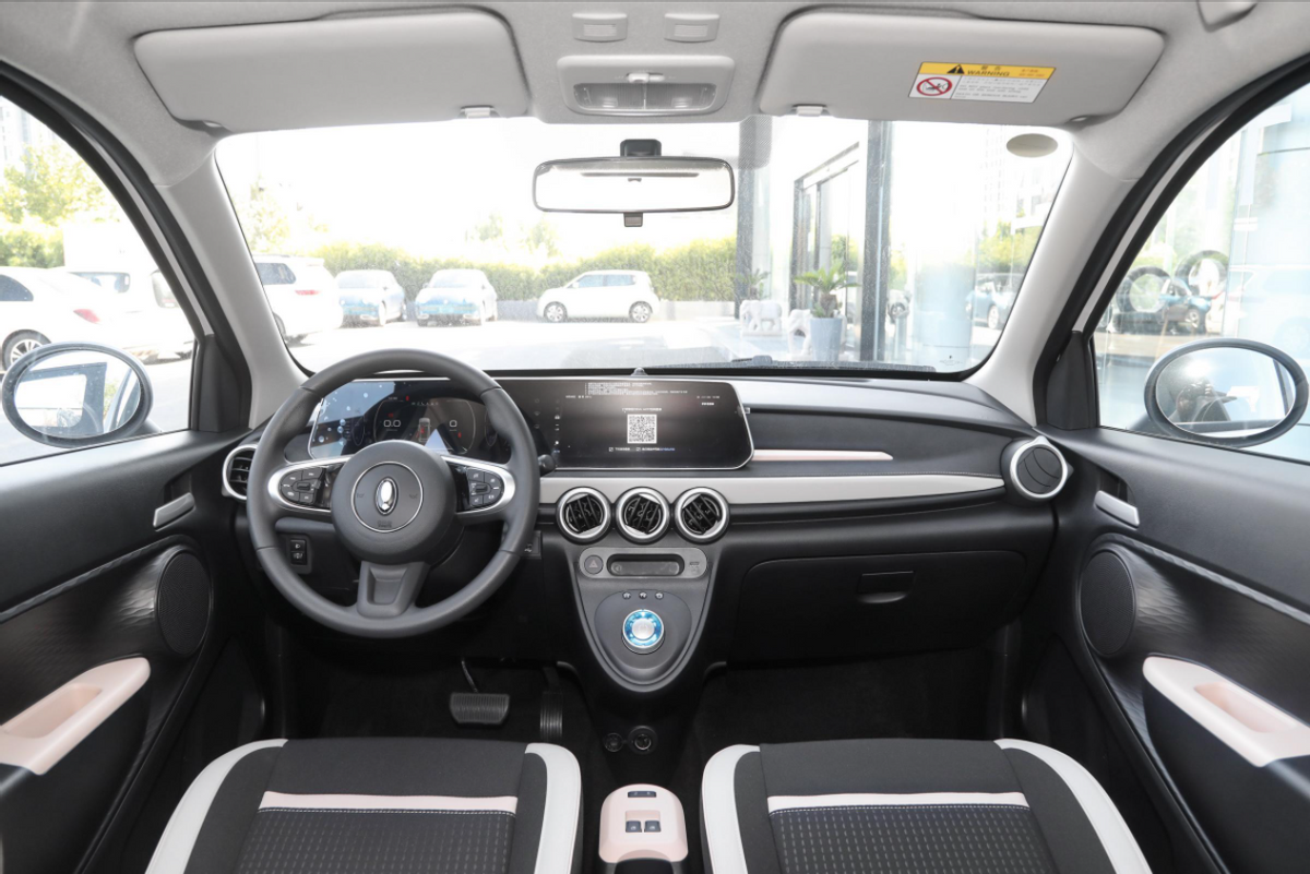 不止五菱MINI EV！10万元以内，市区通勤的纯电车还有这三大选择