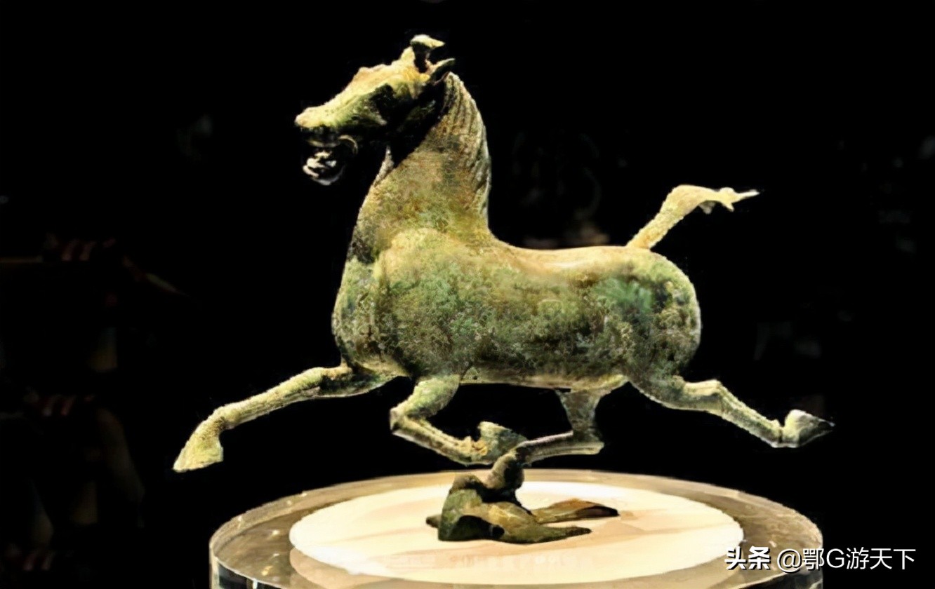 马踏飞燕不是文物吗?怎么会成了旅游标志呢?