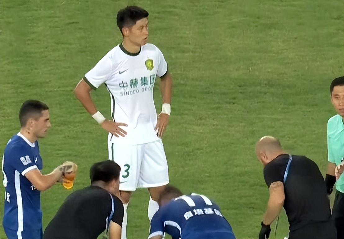 足球柏杨(一场1-5揪出国安最大罪人!