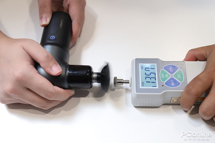 nba球员为什么手上戴胶圈（轻量时代就要迷你有力 倍益康筋膜枪HL2评测）