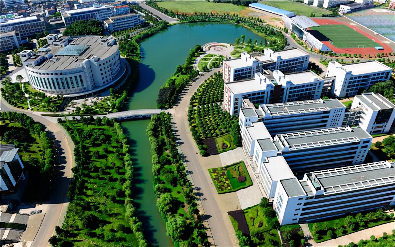 咸宁学院(湖北省咸宁学院)-友友